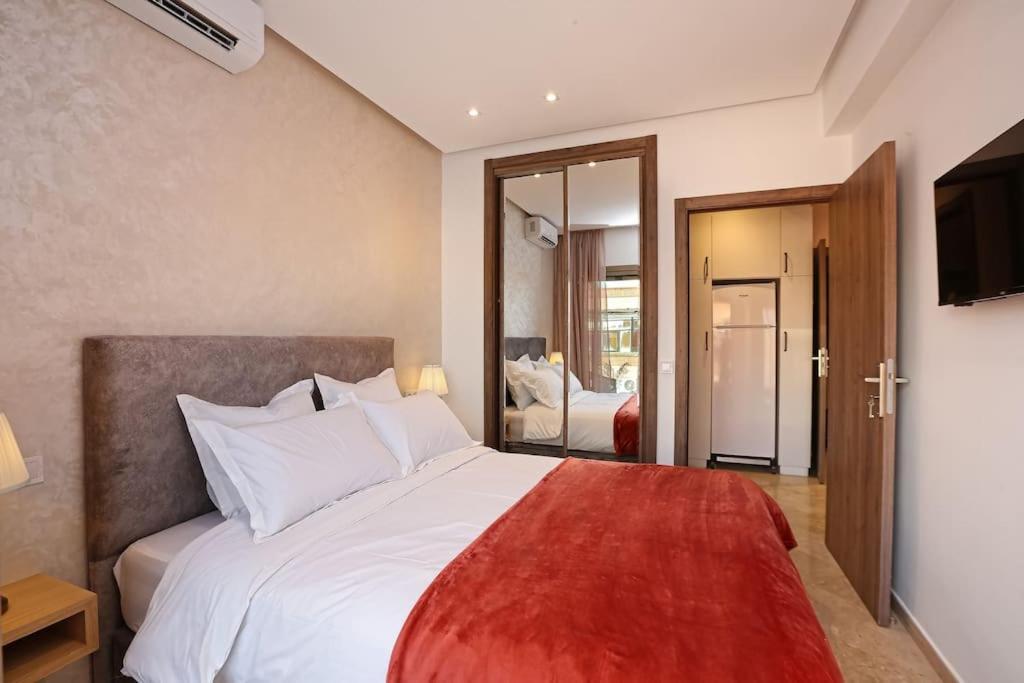 Elegant And Brand New Appart In Hypercenter Of Marrakech 马拉喀什 外观 照片
